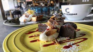 食事・飲み物 / 2