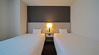 コンフォート ツインルーム 喫煙可