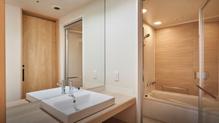 スーペリア コーナーツインルーム 全自動洗濯機付き ベッド2台 禁煙