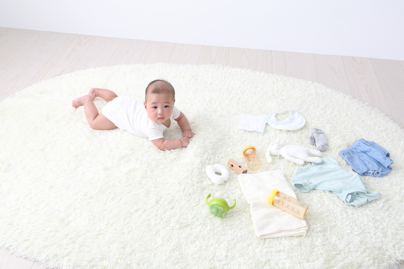 赤ちゃんとベビーグッズ