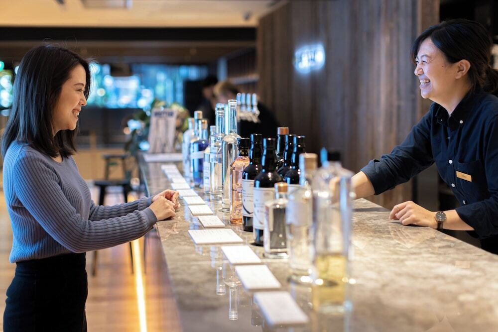 ロビーラウンジ