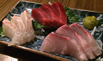 「かぐら」料理 992162 刺身三点盛り　580円