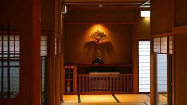 内部エントランス / 2