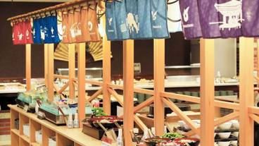 食事・飲み物 / 4