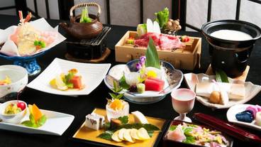 食事・飲み物 / 3