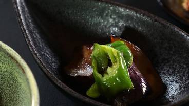 食事・飲み物 / 11