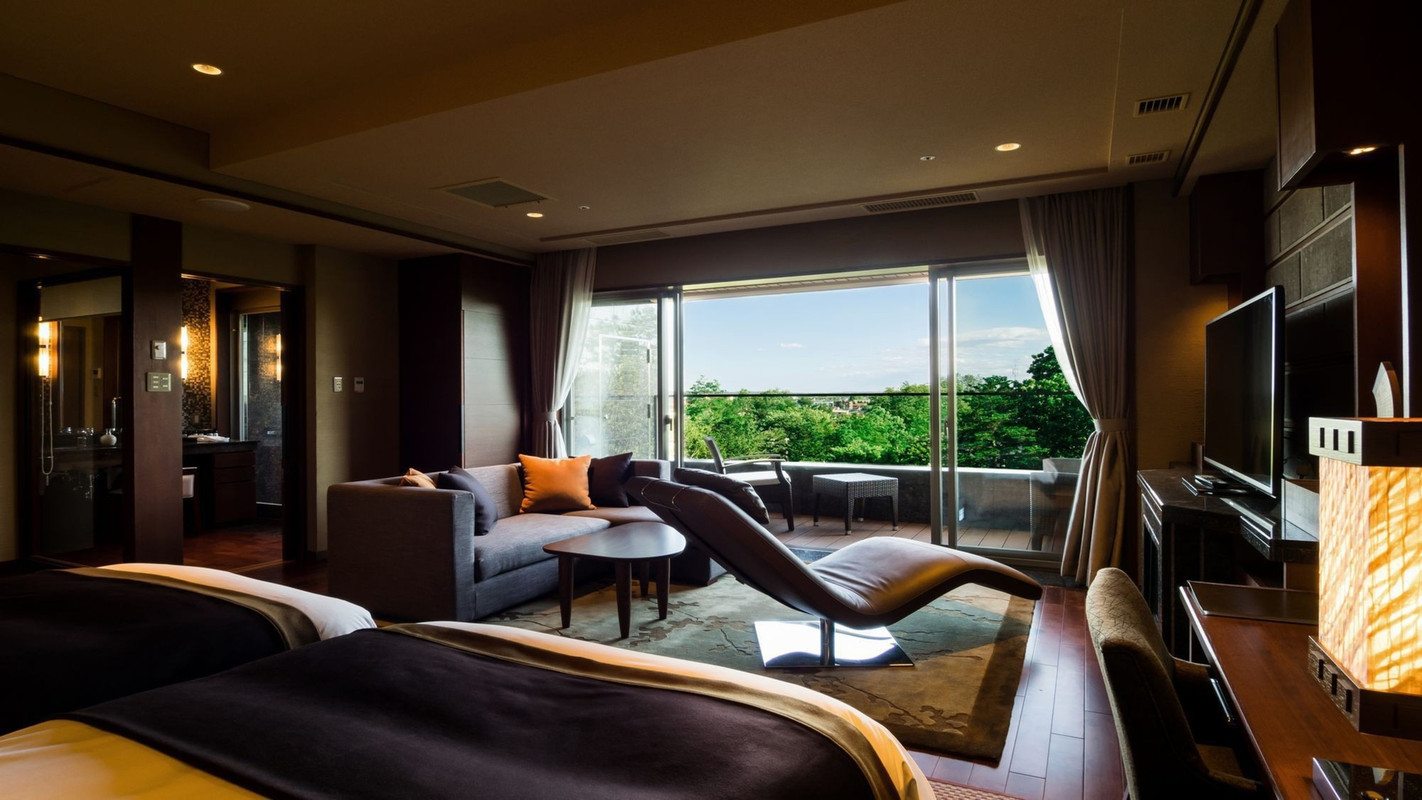 フォレストスパツイン①／ガーデンウイング