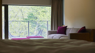 天然温泉展望風呂付[紅 バルコニー付] 58平米 禁煙