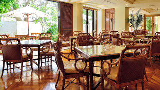 エグゼクティブ スイート キングベッド 1 台,ラウンジアクセス 禁煙