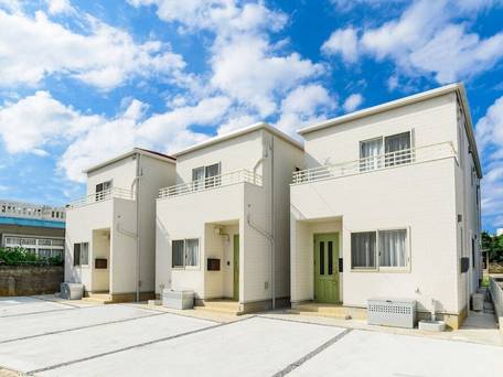 グランディオーソ沖縄ヴィラ 恩納5 / 2