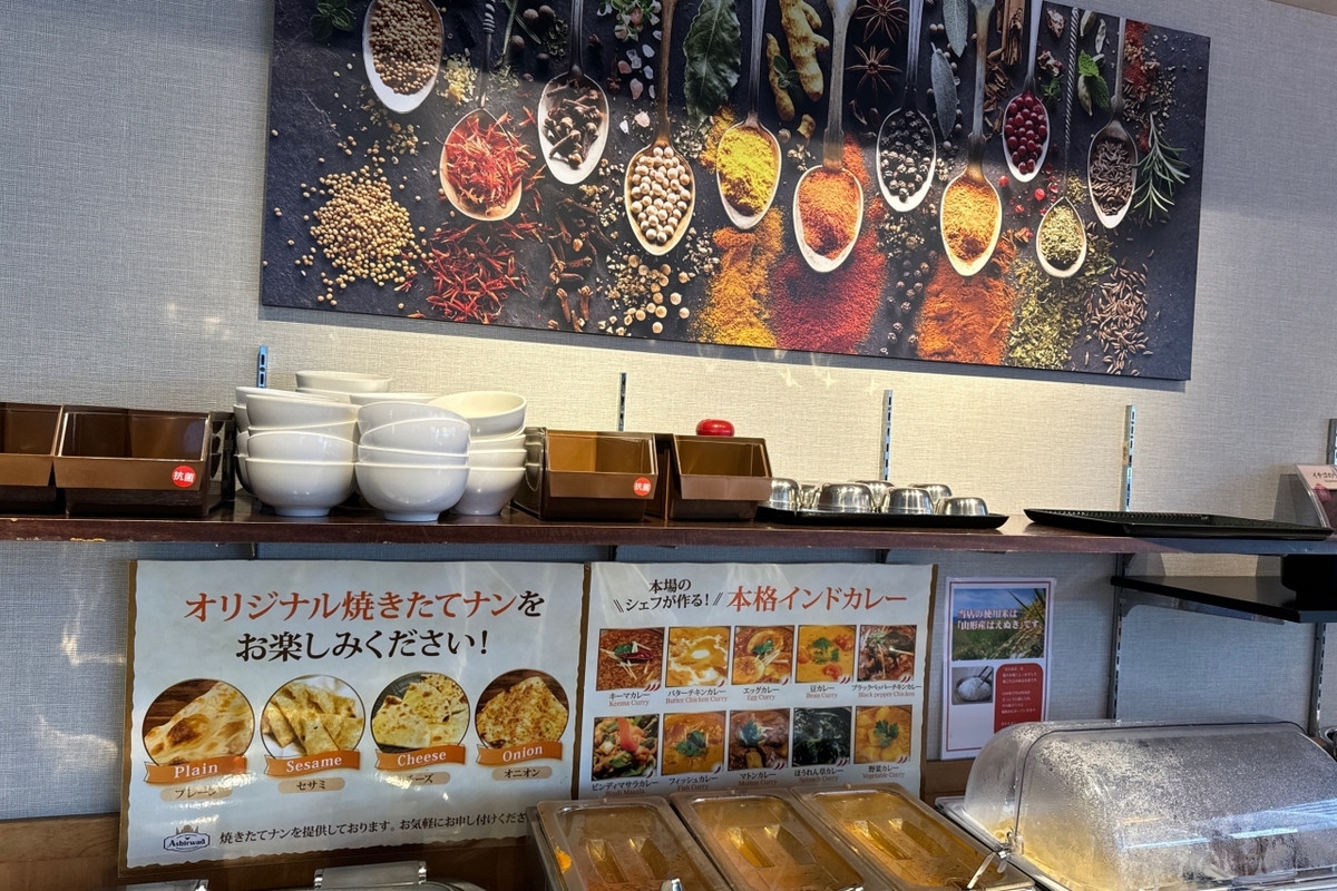 マドラススパイス東京　カレーランチビュッフェ1000円