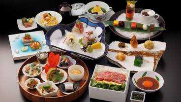 夕食／会席料理一例 / 2