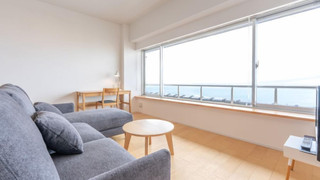 デザイン ダブルルーム クイーンベッド 1 台 禁煙 シービュー