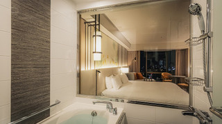 エグゼクティブ デラックス キング ビューバス　スカイツリー側（ラウンジアクセス付）