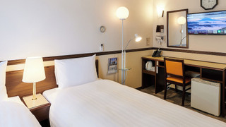 エコノミー ツインルーム 喫煙可