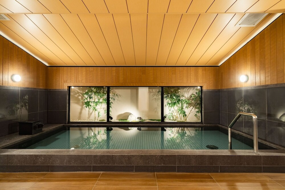 大浴場で温まり、ふかふかのベッドでぐっすり♪3977125