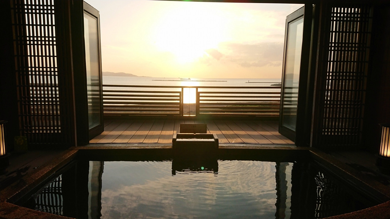 プールに貸切温泉も♡非日常に浸れるムード満点のホテル4265419