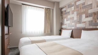 ツインルーム シングルベッド 2 台 禁煙 16平米