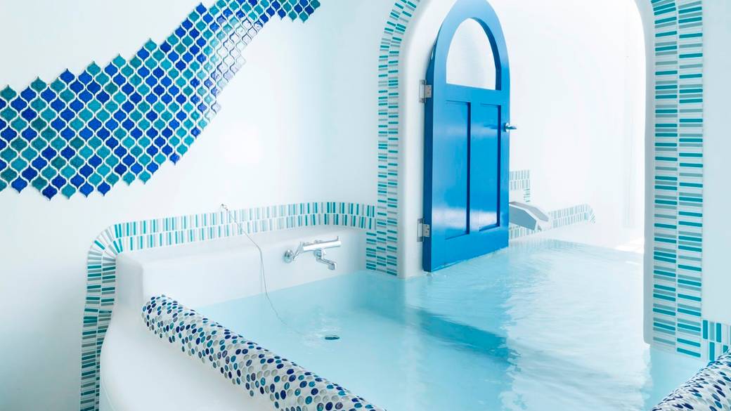 100％かけ流し温泉で
疲れを癒して / 2