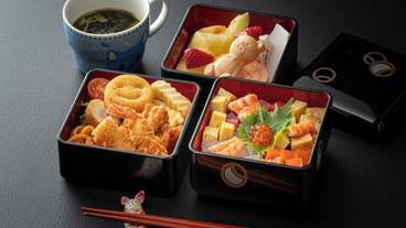 食事・飲み物 / 9