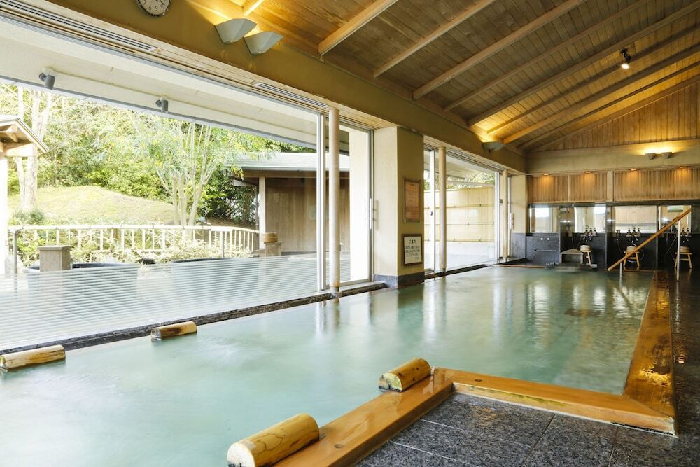 男性用大浴場　外の宮　内湯　大浴場（珠光の湯）