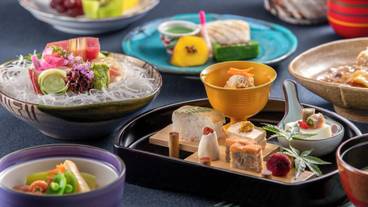 食事・飲み物 / 6