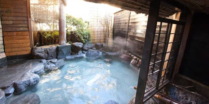 別府 鉄輪 神丘温泉 豊山荘（大分県 旅館） / 1