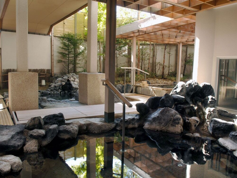 殿方浴場「ひしの湯」①