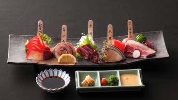 食事・飲み物 / 4