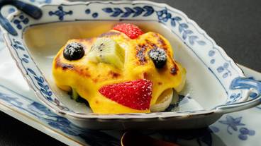 旅館のお食事処 / 35