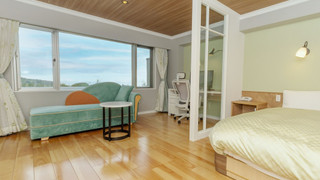 東館 洋室ダブルベッド