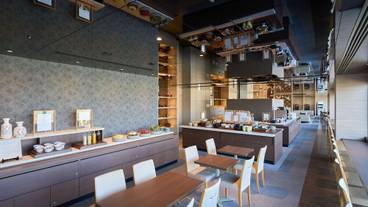 朝食ビュッフェ / 9