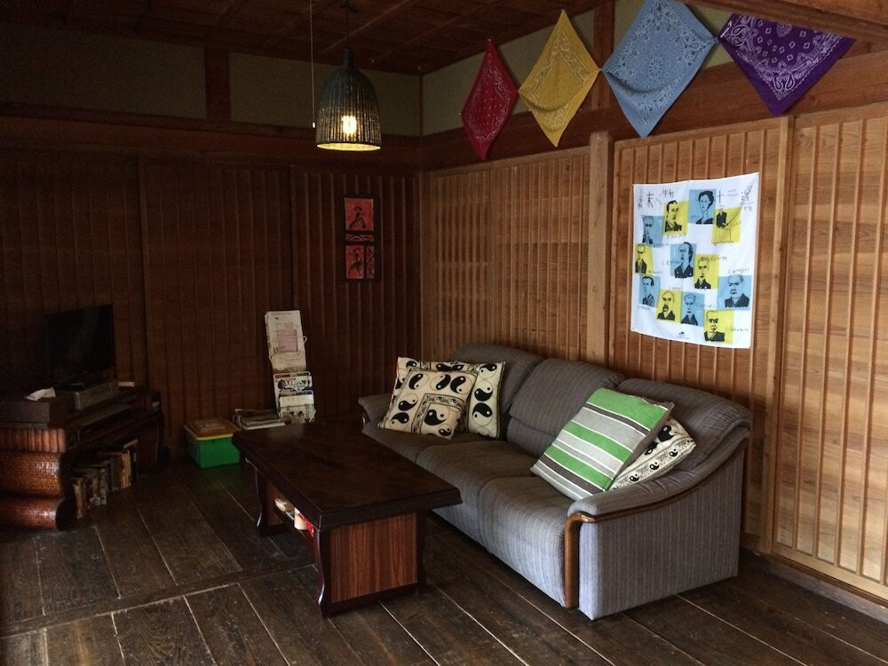 ロビー応接スペース