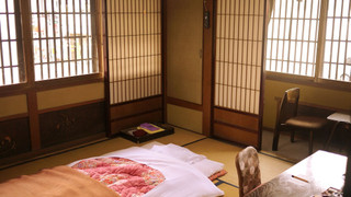 和室6畳 バストイレ共有