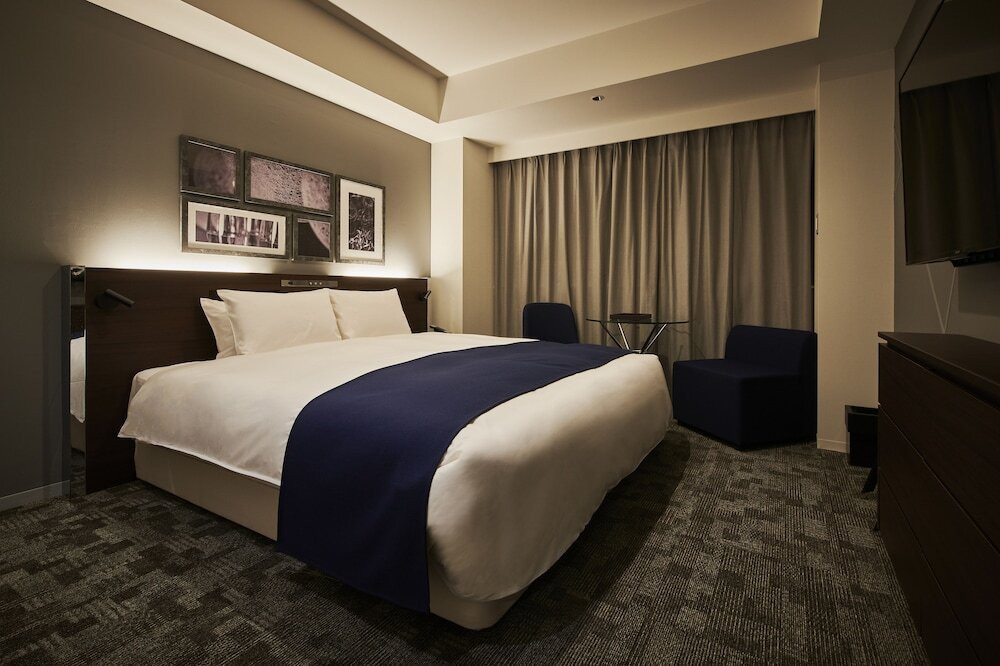 大浴場と夜景を眺めながら休めるラウンジあり♪4001403