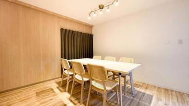 客室内のダイニングエリア / 35