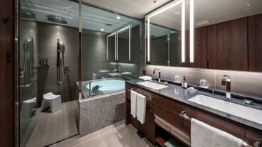 スイート バスルーム / 8