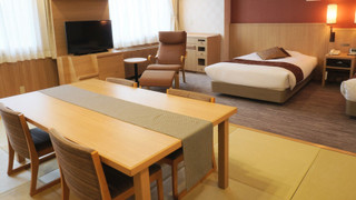 和洋2ベッドルーム禁煙48平米