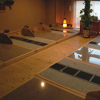 14. 絶景を見ながら“美肌の湯”を堪能「ホテル楊貴館（ようきかん）」3995560