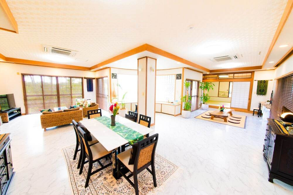 リビング エリア