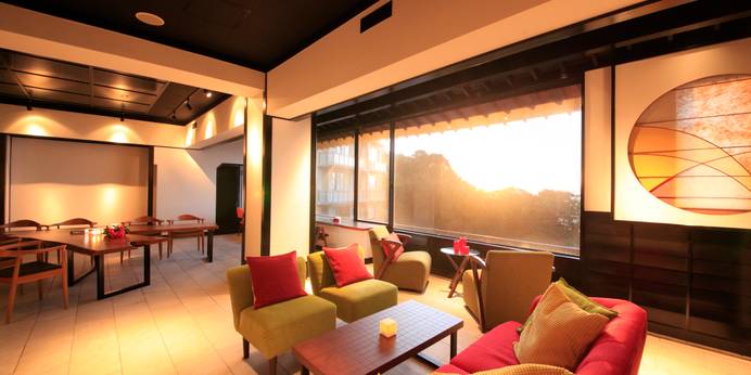 和モダンで愉しむ西伊豆ダイニング 西伊豆 今宵（静岡県 旅館） / 1