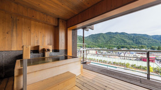 Mikazuki CLUB9 木もれび 禁煙