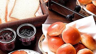 食事・飲み物 / 4