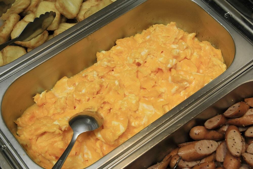 朝食ビュッフェ