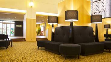 ロビー応接スペース / 9