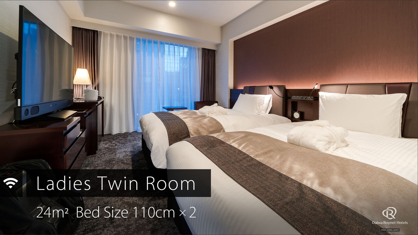 新宿エリアで泊まるならここ。大きなバスタブで疲れを癒せる3996510