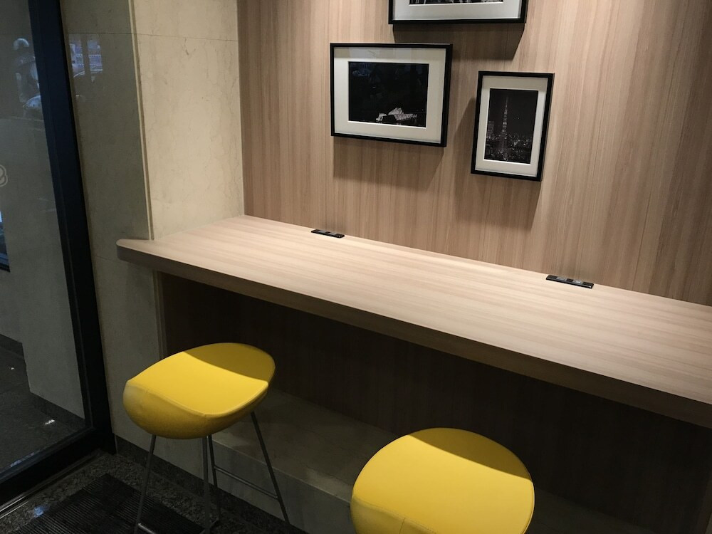 ロビー応接スペース