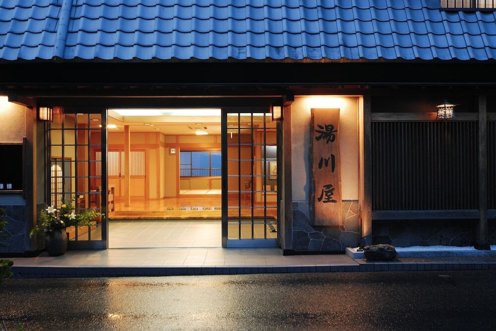 4.インフィニティ風呂で吉野の自然と一体化「吉野荘 湯川屋」4009918