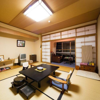 4. じっくり汗をかいてデトックス。岩盤浴も楽しめる「たかみホテル」4241253