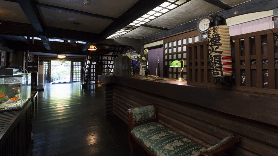 7. お湯が自慢！江戸時代創業の超老舗宿「新木鉱泉」4264118